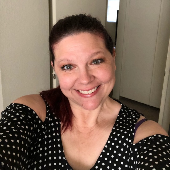 Meet your Posher, Tammy - Picture 1 of 1